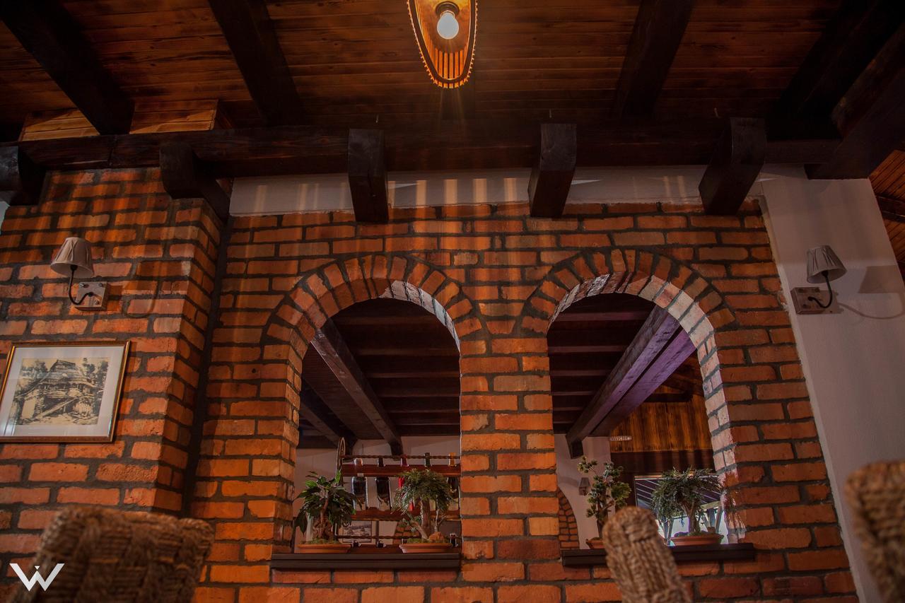 Hotel Dvor Bijelo Polje Exteriér fotografie